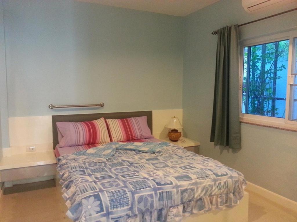Yiasu Bed And Breakfast Паттайя Номер фото
